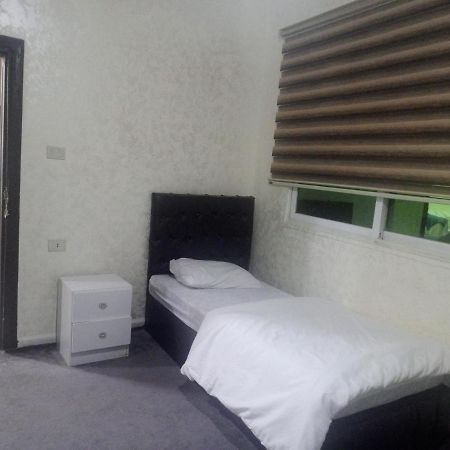 Jarajreh Apartments/ Hotel Al Al Karak Eksteriør billede