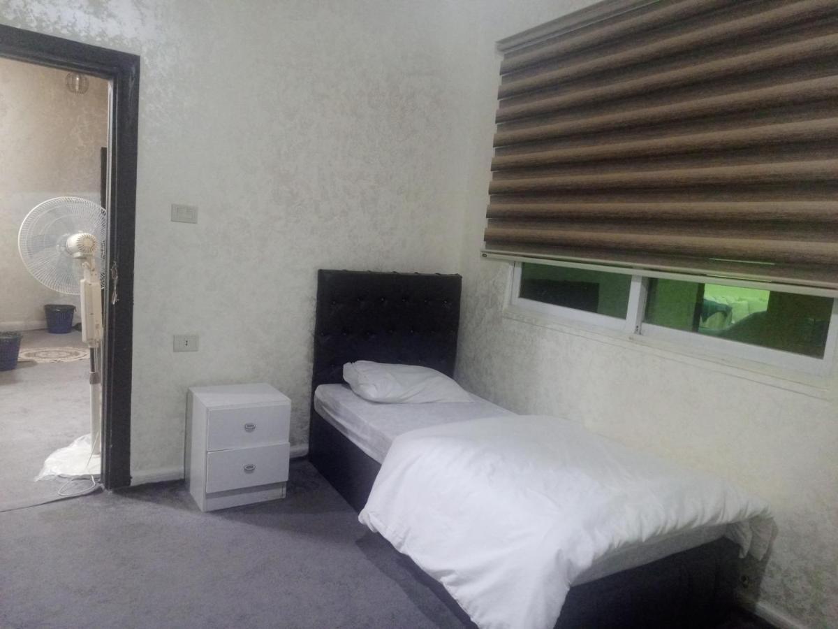 Jarajreh Apartments/ Hotel Al Al Karak Eksteriør billede