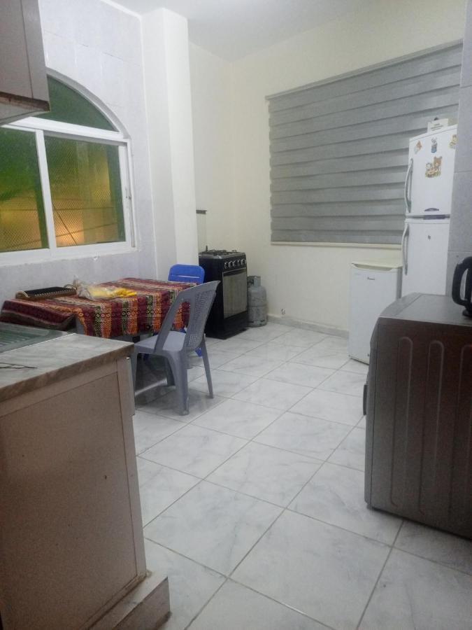 Jarajreh Apartments/ Hotel Al Al Karak Eksteriør billede