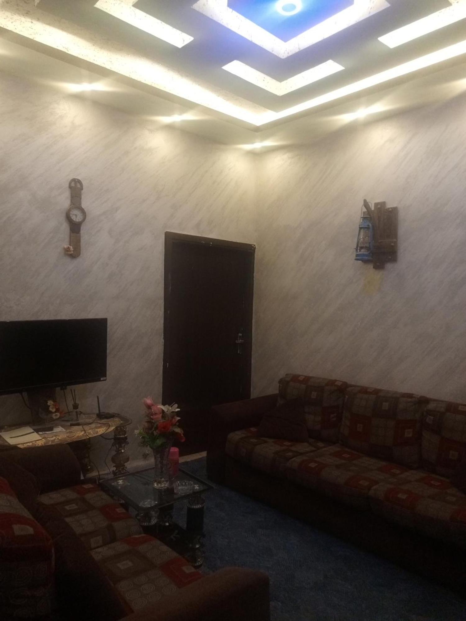 Jarajreh Apartments/ Hotel Al Al Karak Værelse billede
